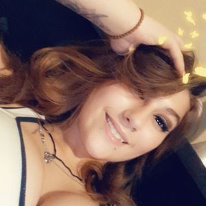 Meet your Posher, Alicia